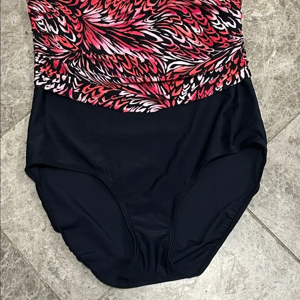 Croft & Barrow Body Sculptor 1pc Halter Swimsuit Tummy Control NEW Size 16